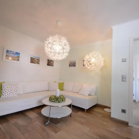 Вилла Ferienhaus Binz Остзебад Бинц