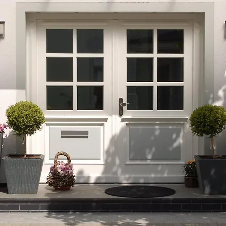 Ferienhaus Binz فيلة *